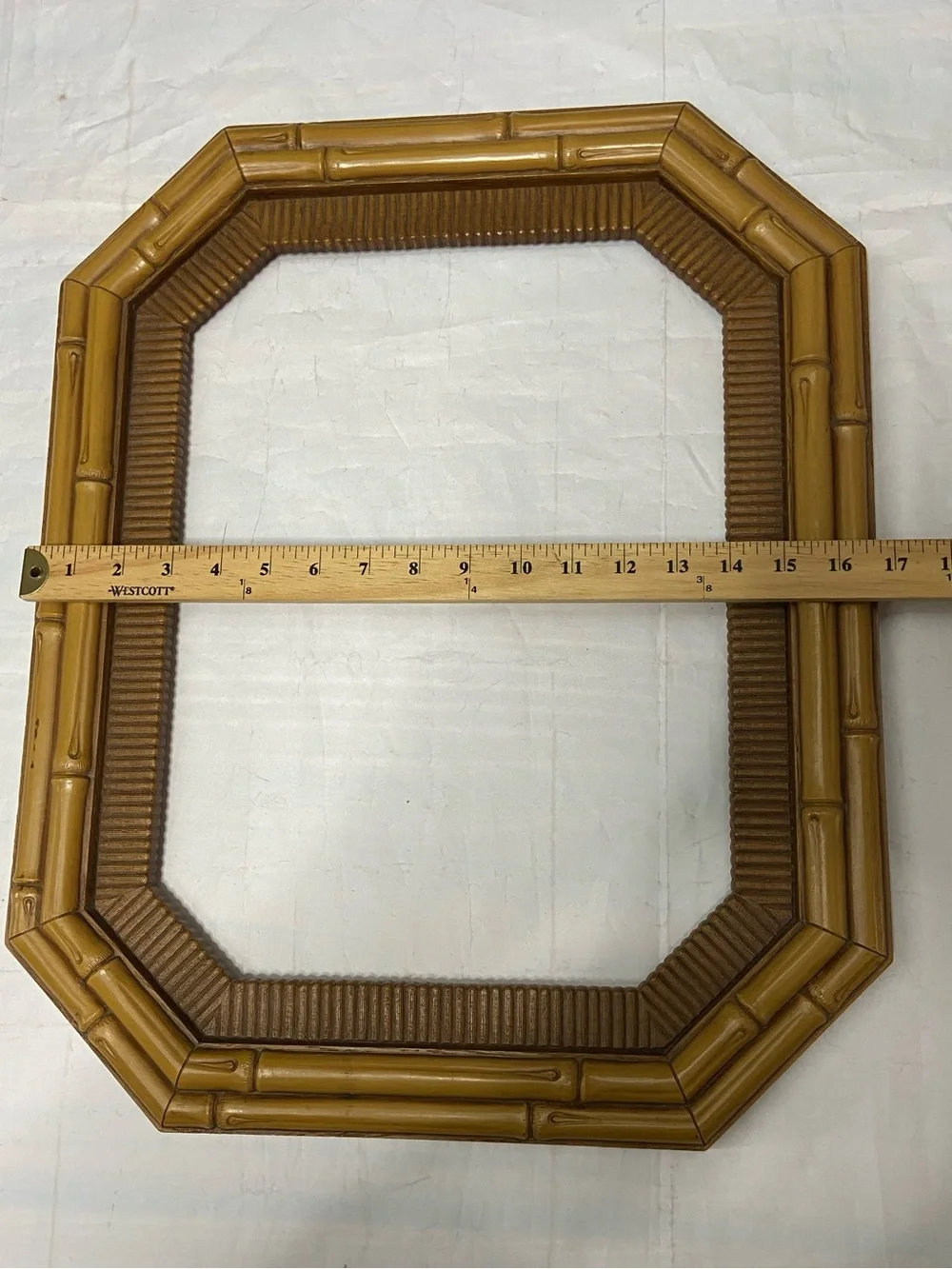 1981 Faux Bamboo 20x16x1.25  Syroco Large Wall Picture Frame Vtg VINTAGE USA